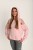 Bluza damska FLOW z odkrytymi ramionami pudrowy róż - modelka przodem w kapturze