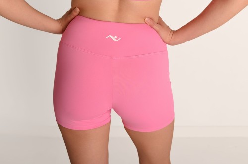 Różowe krótkie getry dla kobiet z podwyższonym stanem