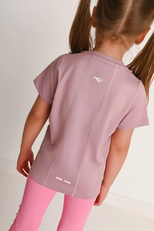 Koszulka różowa dla dziewczynki z przeszyciami i odblaskiem